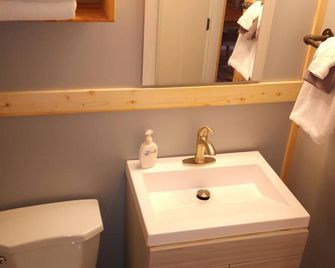 Overlook Inn & Cabins - Clearwater - Bad
