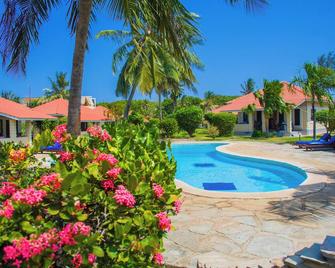 Doric Cottages Diani - Diani Beach - Piscine