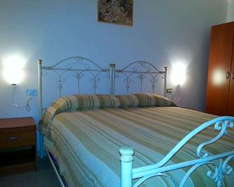 Bed And Breakfast Villa Olimpo - Fasano - Sovrum
