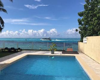 Lagoon Pool Home With Private Pool Maharepa Moorea - Maharepa - Piscine