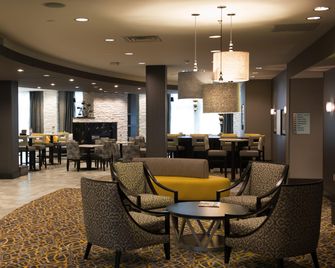 Holiday Inn Express & Suites Madison Central By IHG - Madison - Restaurant