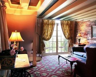 The Olivier House Hotel - New Orleans - Living room