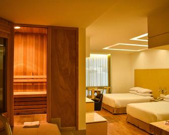 Ramada by Wyndham Mexico City Santa Fe - Mexico City - Phòng ngủ