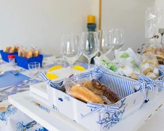 Benvenuti al Sud - Trabia - Buffet