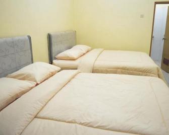 Hotel Sion View - Sukapura - Habitación