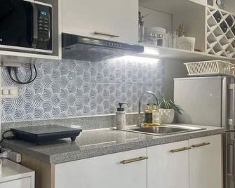 Mesavirre Garden Residences Furnished Units - Bacolod - Kitchen
