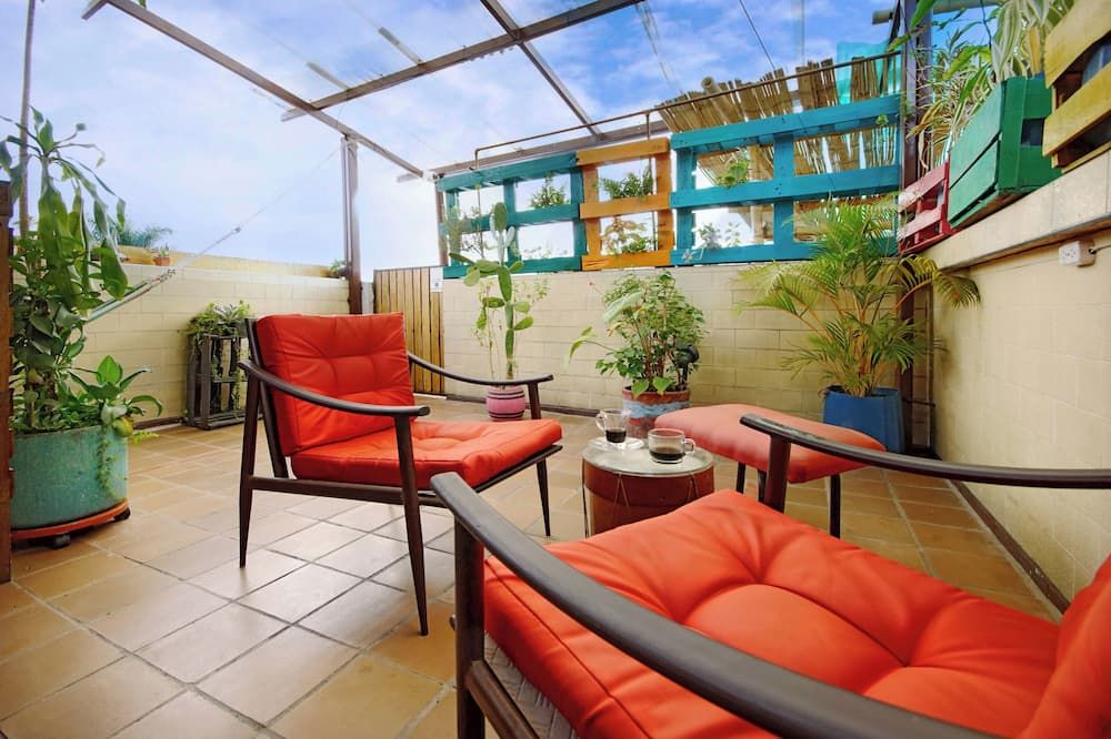 Ding-Dong Hostel - קאלי - מרפסת