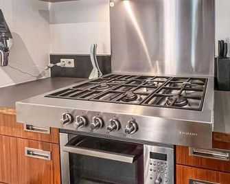 2 Bedroom Gorgeous Home In Ommen - Ommen - Kitchen