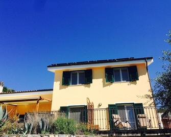 B&b Casa Kara - Dolceacqua