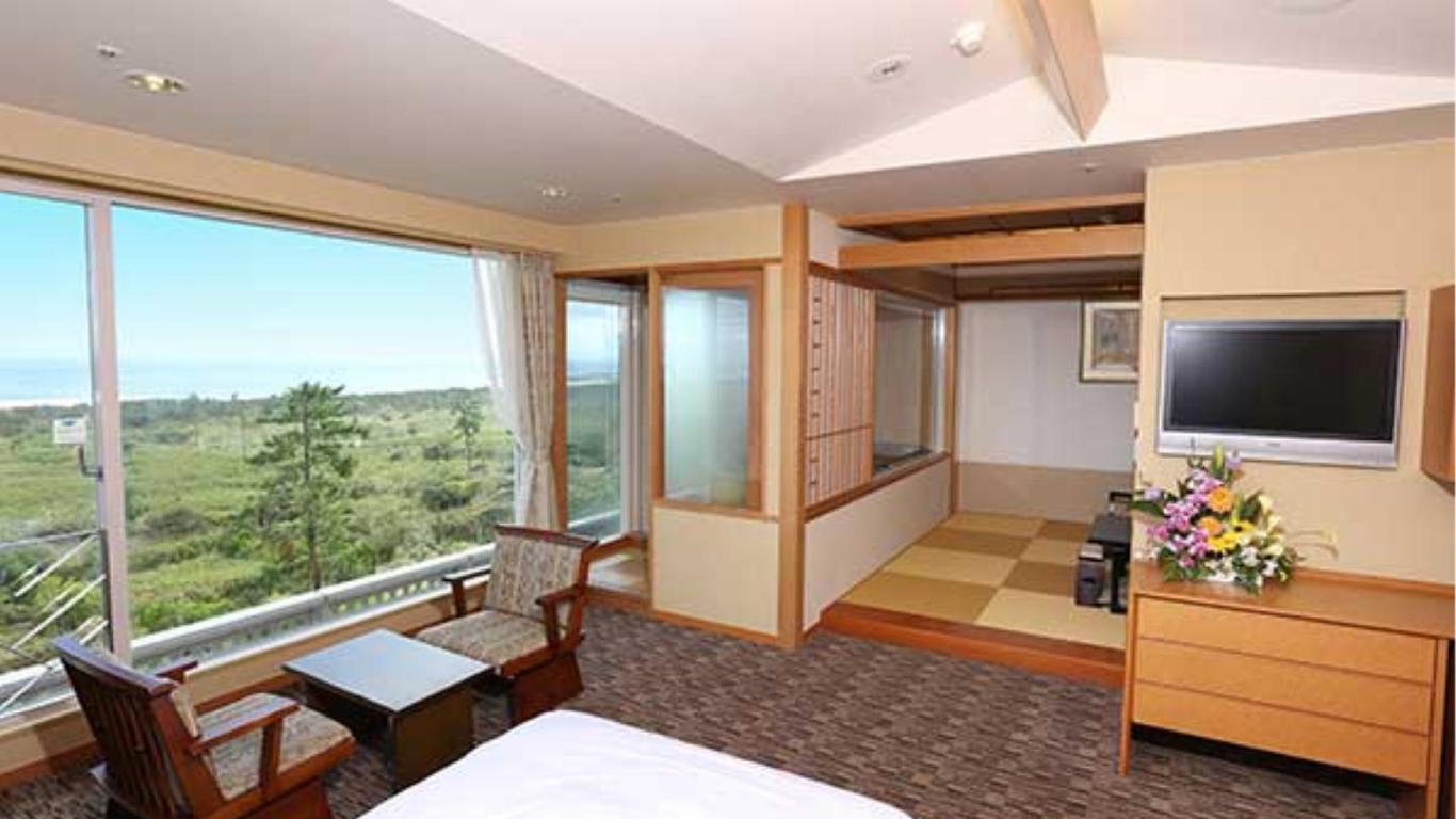 Hotel Ichinomiya Seaside Otsuka