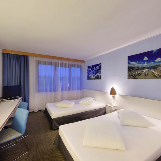 Novotel Poznan Malta image 1