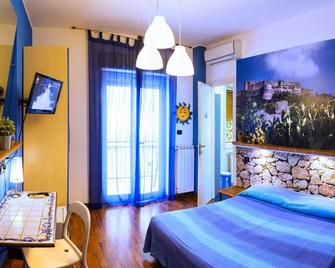 Solaris B&B - Milazzo - Habitación