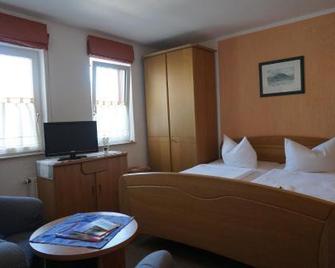 Pension Goldener Anker - Reinhardtsdorf-Schöna - Bedroom
