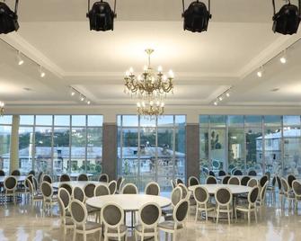 Grand Hotel Kapan, Armenia - Kapan - Restaurant