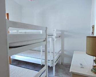Villa Annamaria Sabaudia - Sabaudia - Schlafzimmer