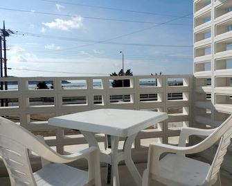 Umi no Yado Umikaze - Uruma - Balcony