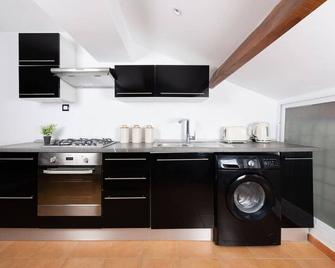 Somptueux appartement à Hydra - Algiers - Kitchen