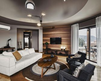 Domes of Elounda,Autograph Collection - אלונדה - סלון