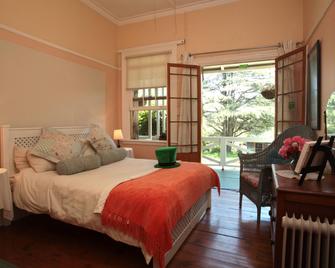 Shamrock Arms Guest Lodge - Emgwenya - Bedroom