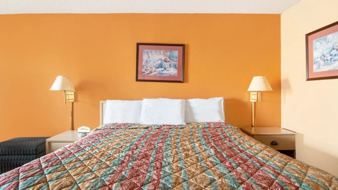 OYO Hotel Brownsville Tn I-40