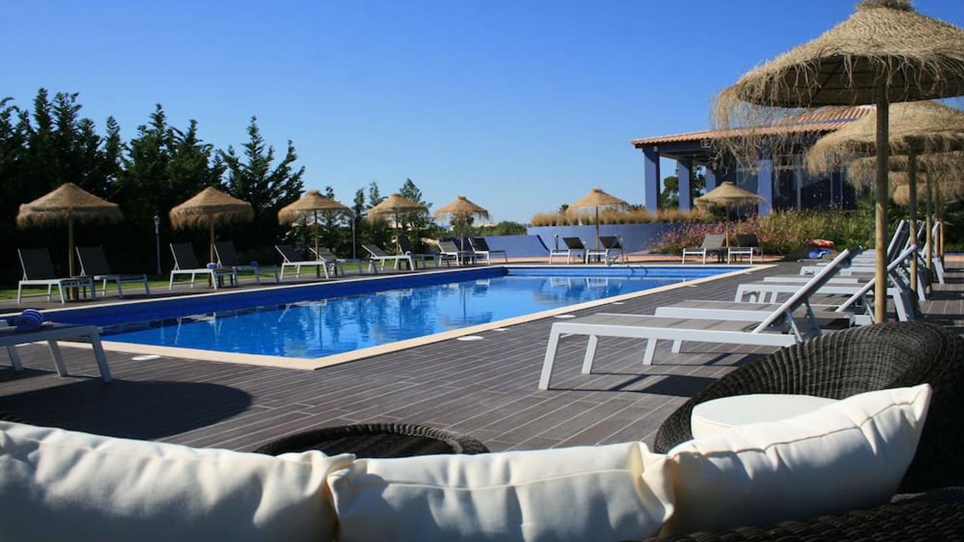 Aldeia Azul Resort