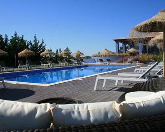 Aldeia Azul Resort - Lagos - Piscina