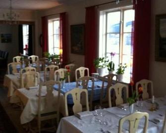 Strandås B&B - Sysslebäck - Restaurante