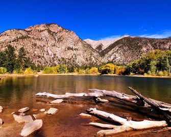 Mount Princeton Hot Springs Resort - Nathrop