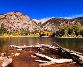 Mount Princeton Hot Springs Resort - Nathrop