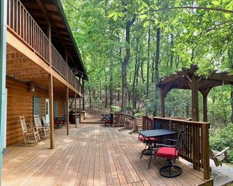 Standard Guest Room (Terrace) - Barefoot Hills - North Georgia Mountains - Dahlonega - Terasa