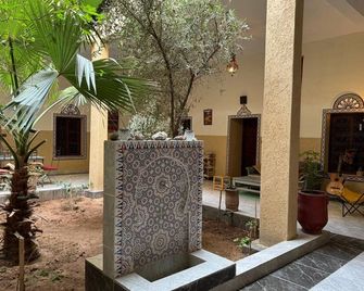 Room in Guest Room - Riad dar Tazoulte Bedroom - Agdz