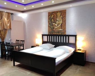 Hotel Babylon - Ringsheim - Schlafzimmer