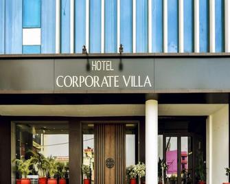 Hotel Corporate Vila - Jammu - Building