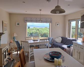 Sioscadh na Mara - Spiddal - Dining room