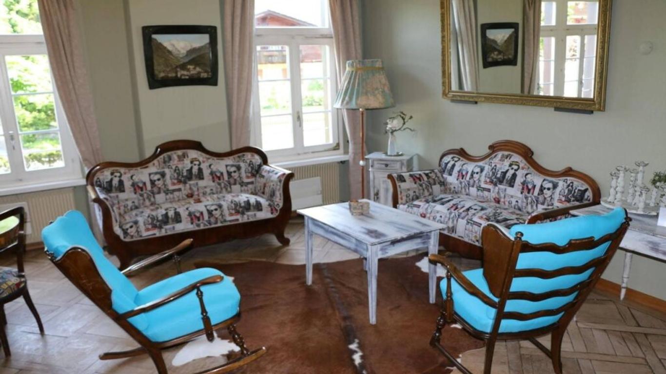 Edelweiss Lodge
