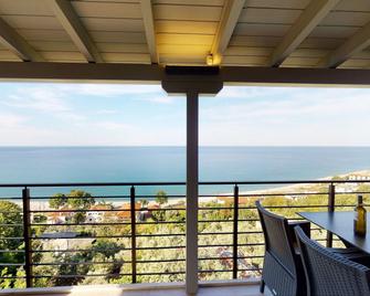Kallia Suites- Chorefto - Chorefto - Balkon