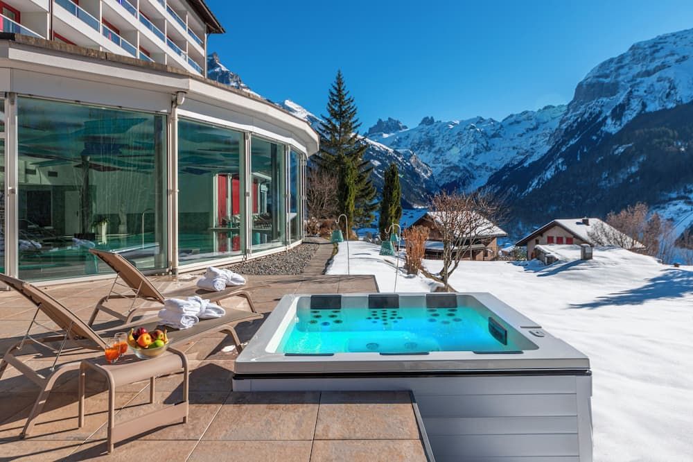 هوتل والدج - لبالغيس فقل - إنغيلبرغ - حوض السباحة