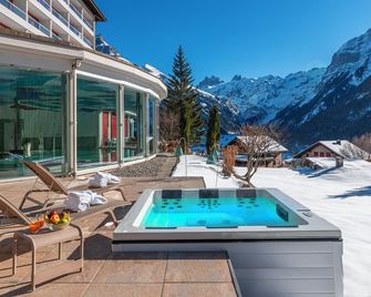 هوتل والدج - لبالغيس فقل - إنغيلبرغ - حوض السباحة