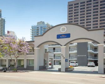Baymont by Wyndham San Diego Downtown - San Diego - Edificio