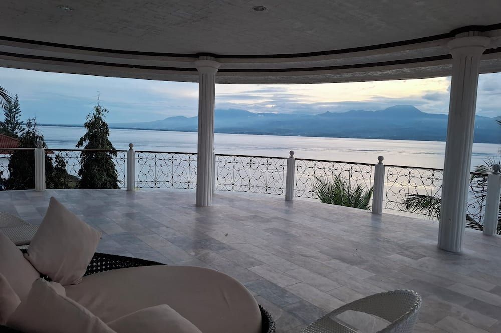 منتجع إيدين