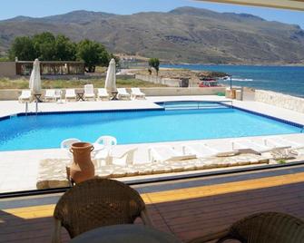 Viglia Beach Apartments - Kissamos - Pool