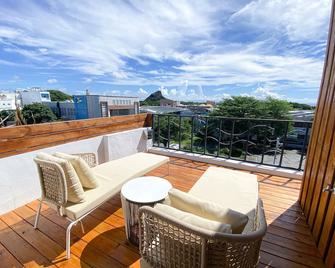 Kenting Sunhow Inn - Kenting - Parveke