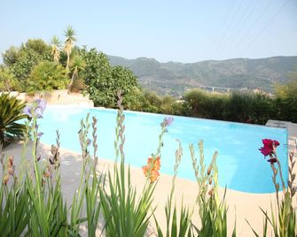 Aubergebleue - Stunning villa on Nice surroundings - Nice - Pool
