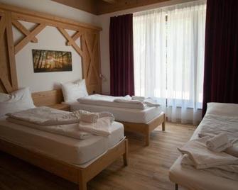Rta Hotel Le Vallene - Terlago - Schlafzimmer