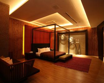 Chateau Boutique Motel - Taichung City - Bedroom