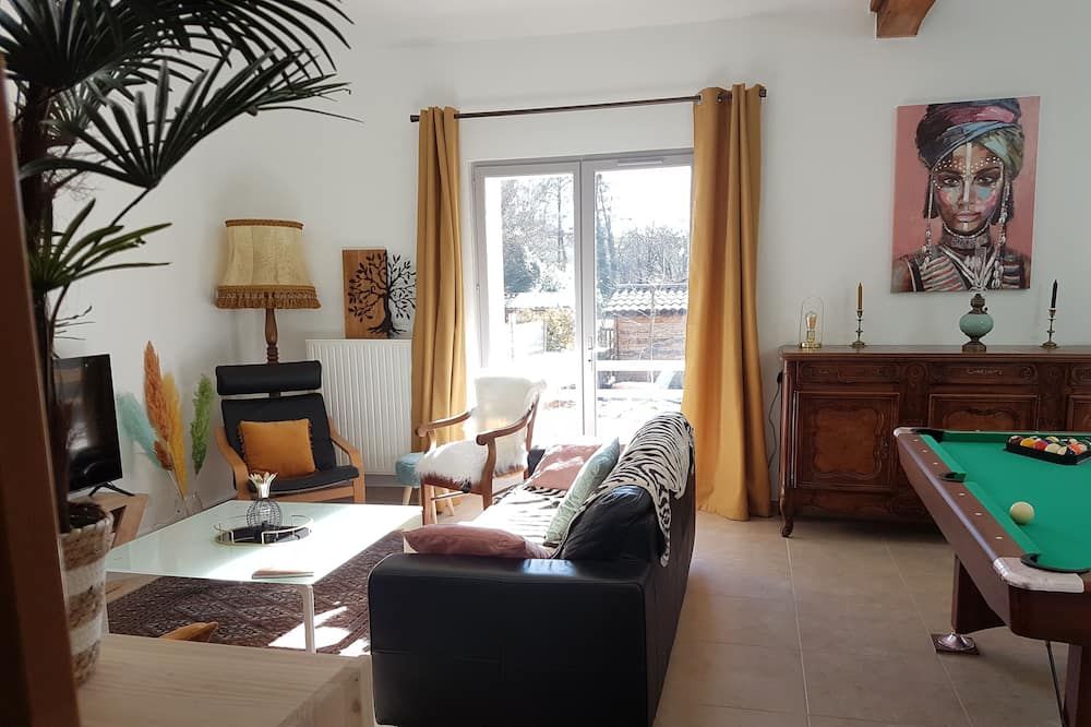 Le Secret Du Chemin Confort, Detente Et - Ars-sur-Formans - Wohnzimmer