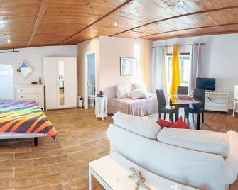 Ga7colores - San Bartolomé - Living room