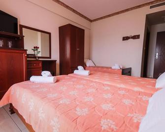 Kymata - Paralia - חדר שינה