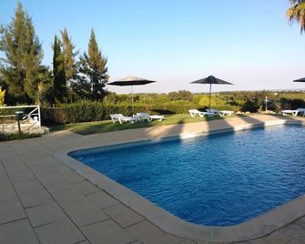 Quinta Da Moura - Casa De Campo - Tavira - Piscina