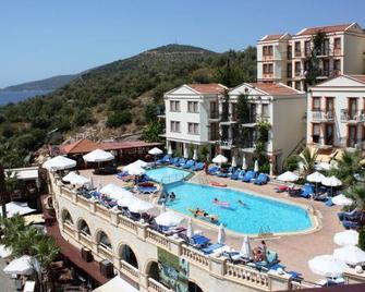 Hotel Pirat - Kalkan - Pool